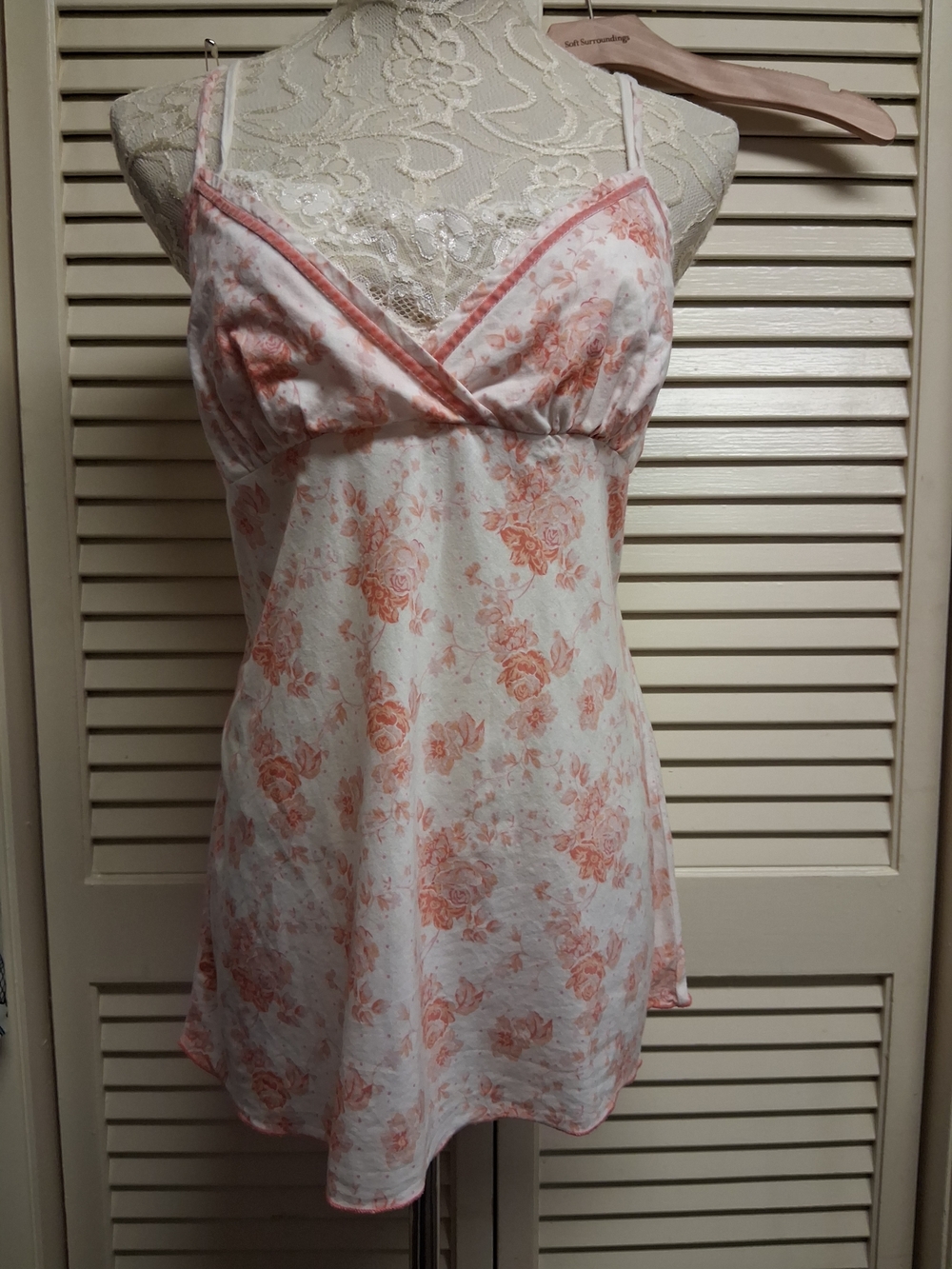 Vintage FANG Peach Y2k Floral Lace Trim Cami Top